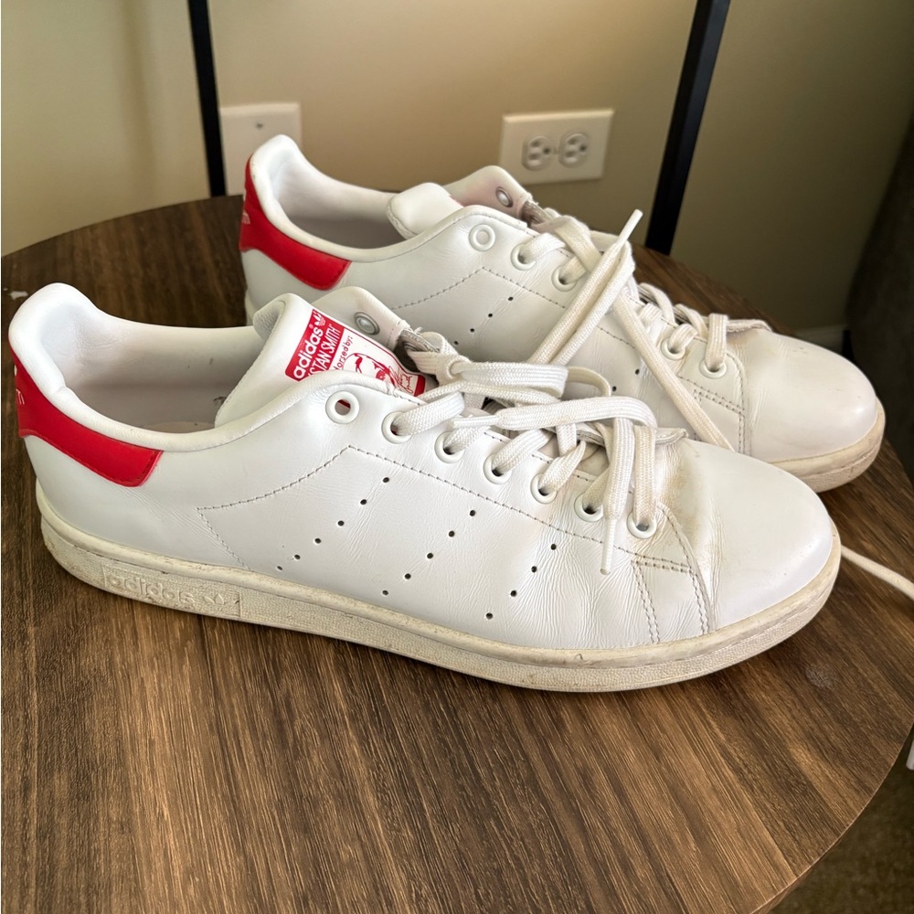 adidas Red Stan Smith’s Size 10.5